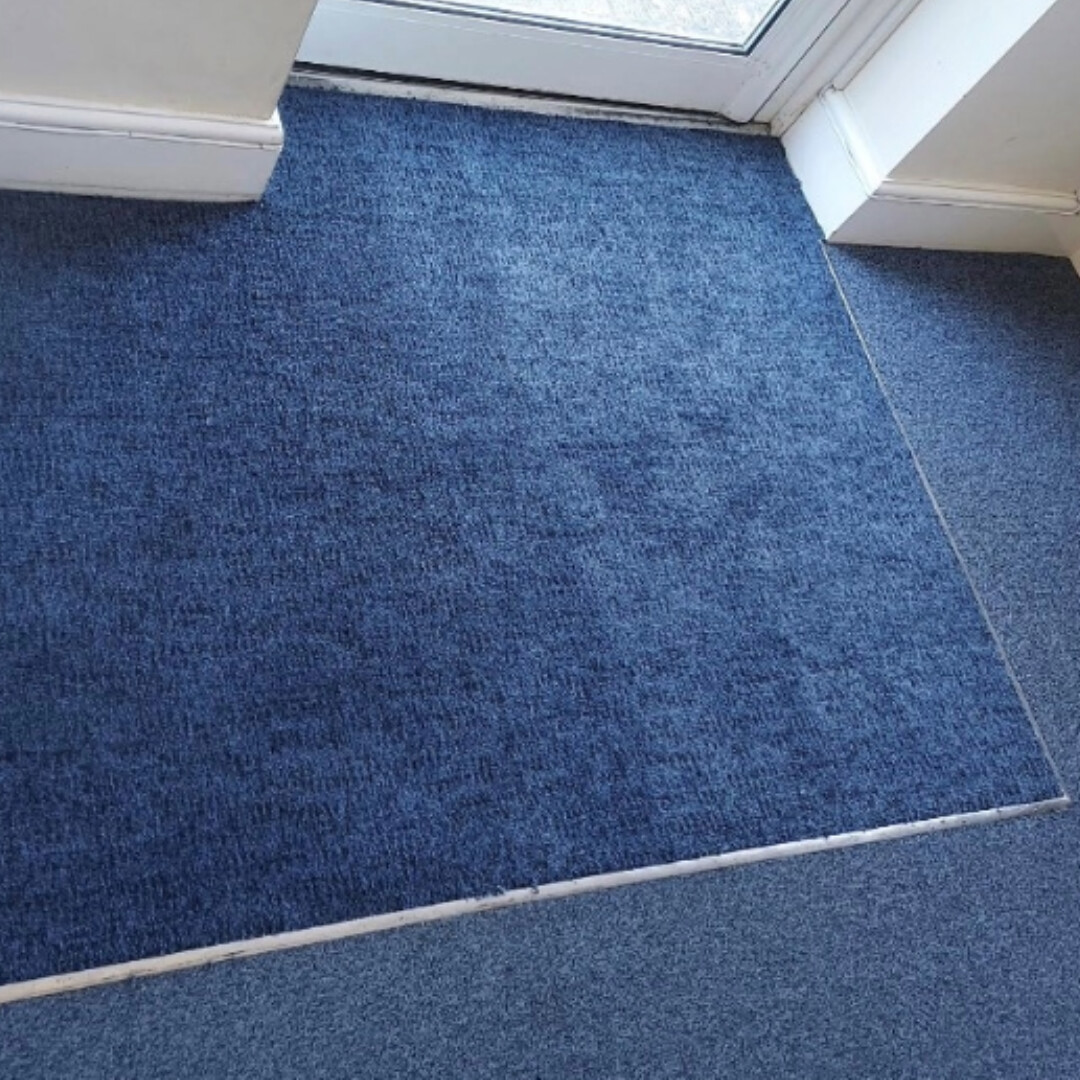Planet Range Fitted Mat - auximage2