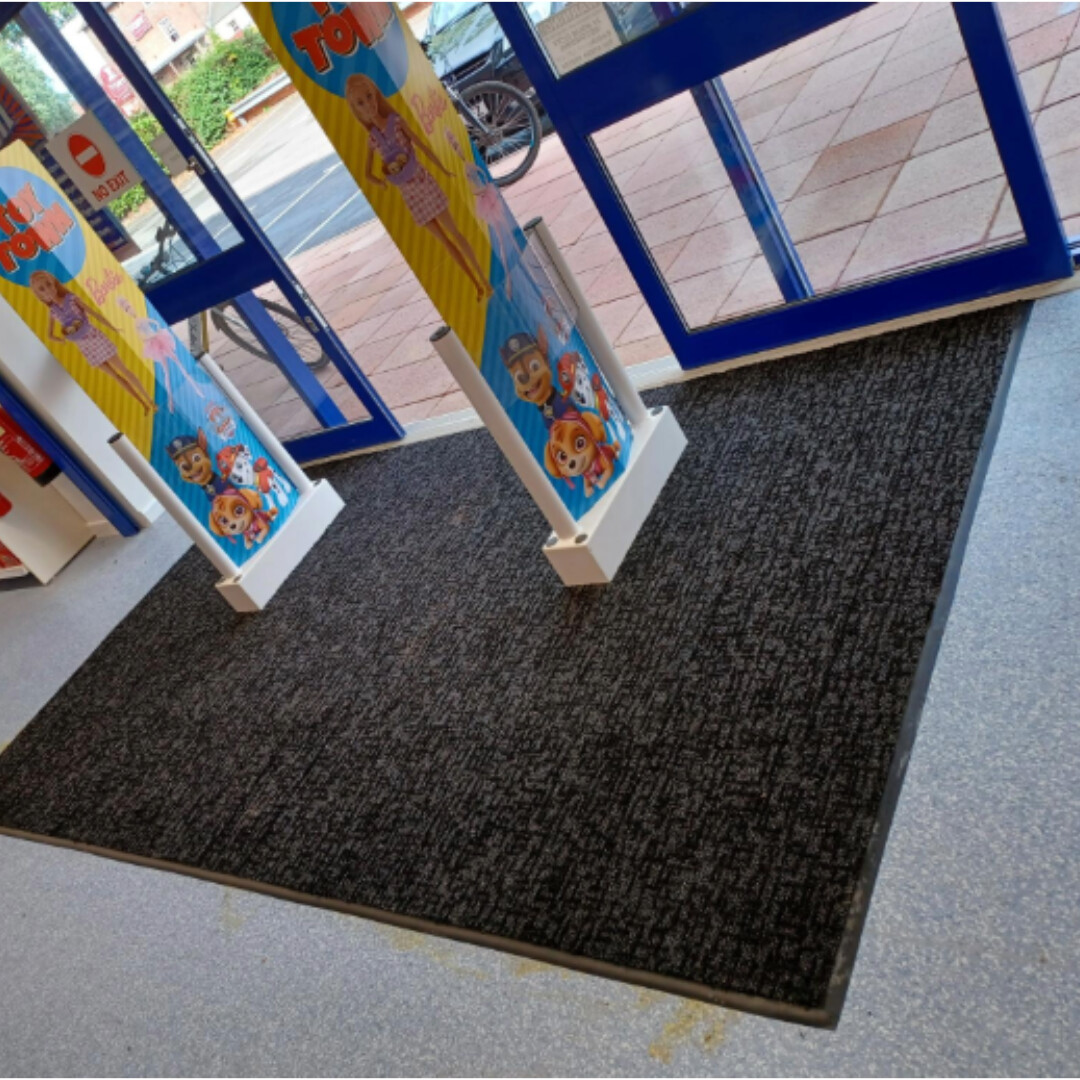 Smart Step Entrance Matting - auximage2
