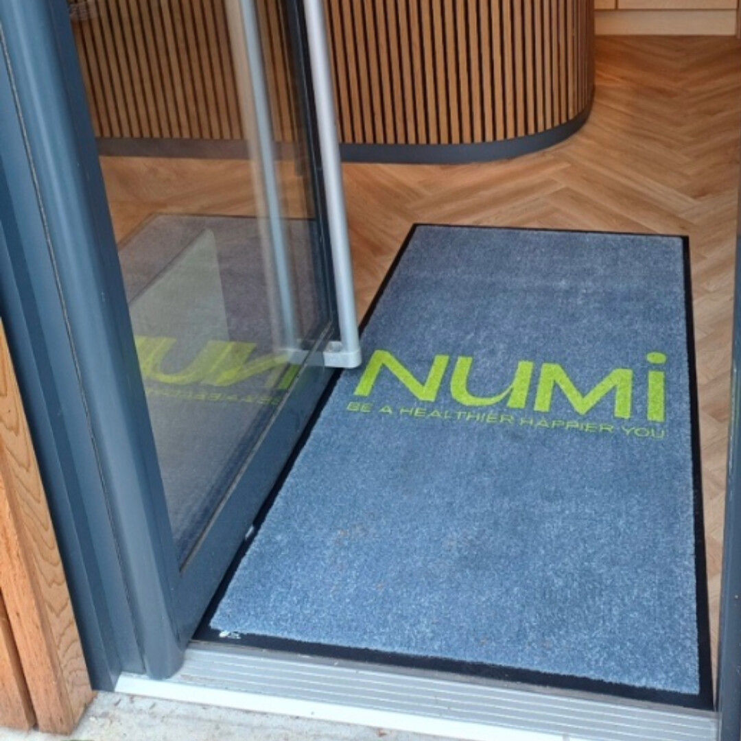 Loose Lay Image Logo Mat - auximage1