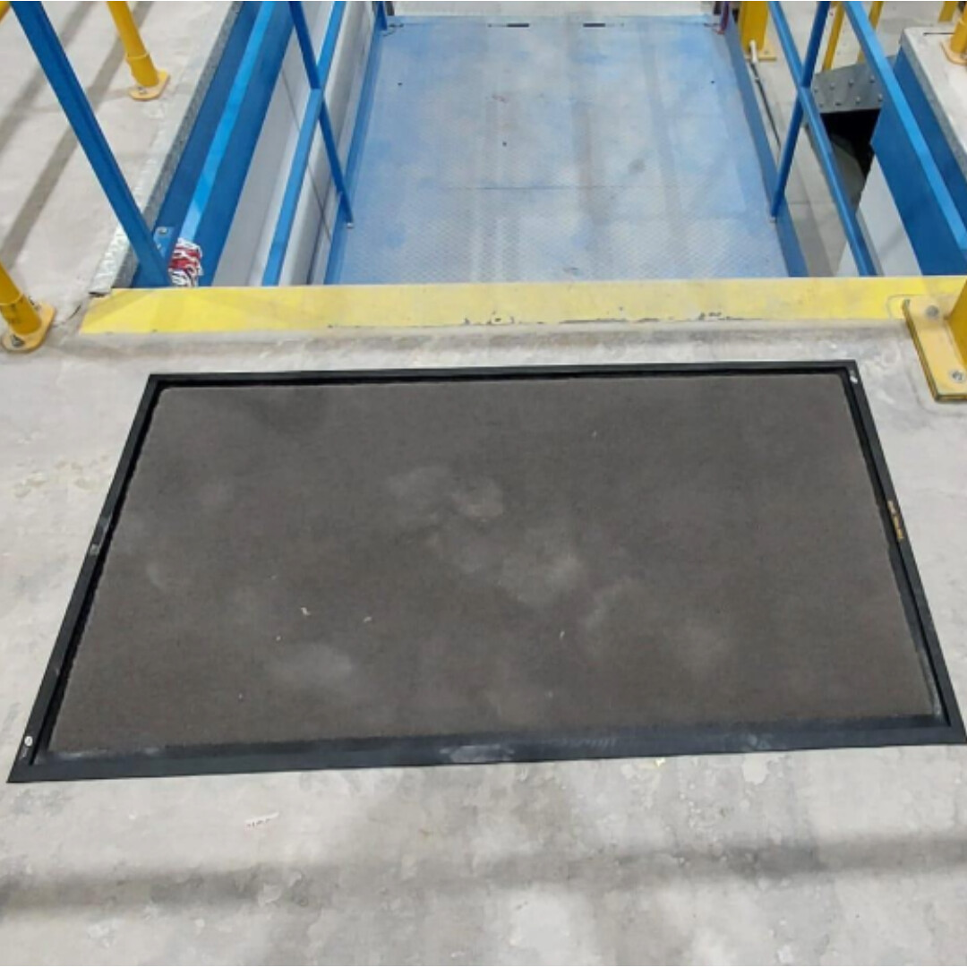 Contamination Mat - auximage2