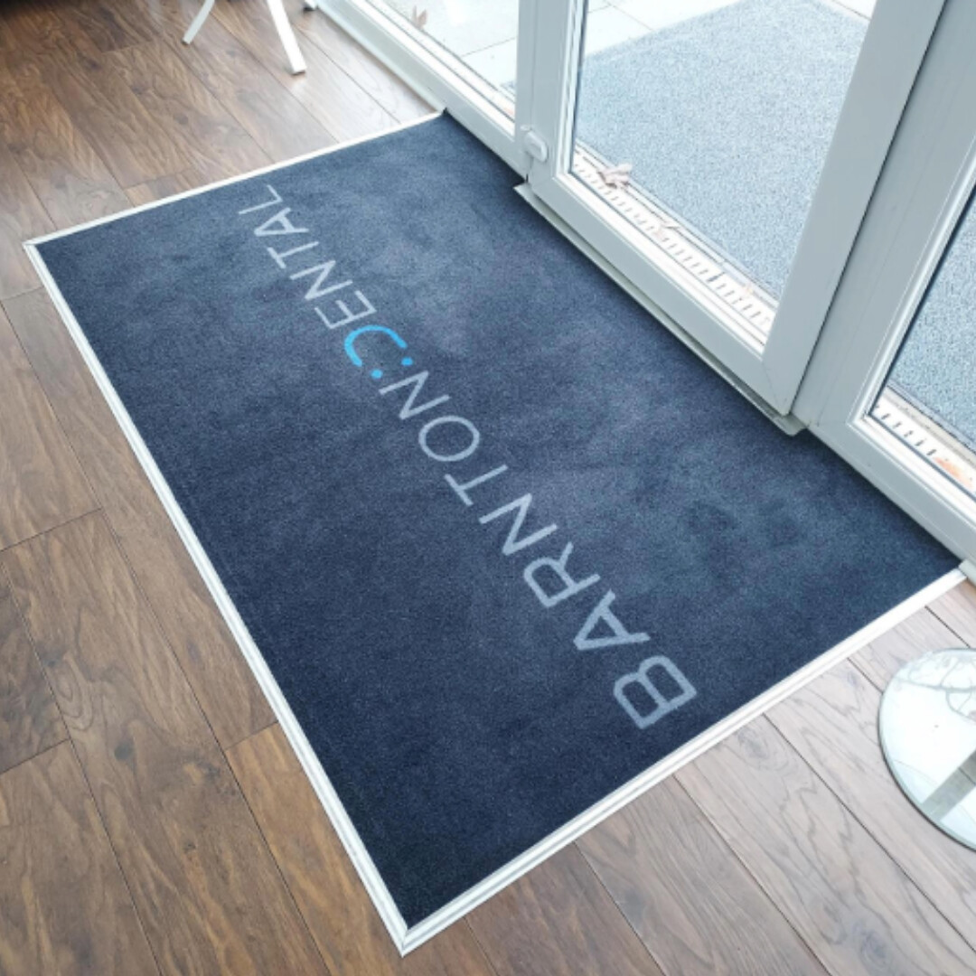 Fitted Image and Logo Mat - auximage1
