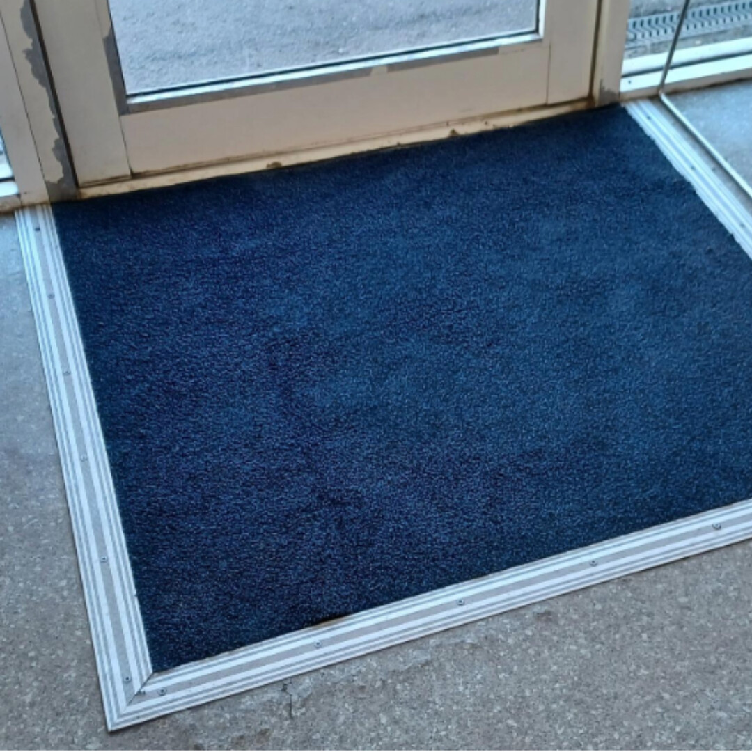 Printed Plain Colour Fitted Mats - auximage4
